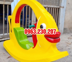 Bập bênh cá vàng nhựa tổng hợp